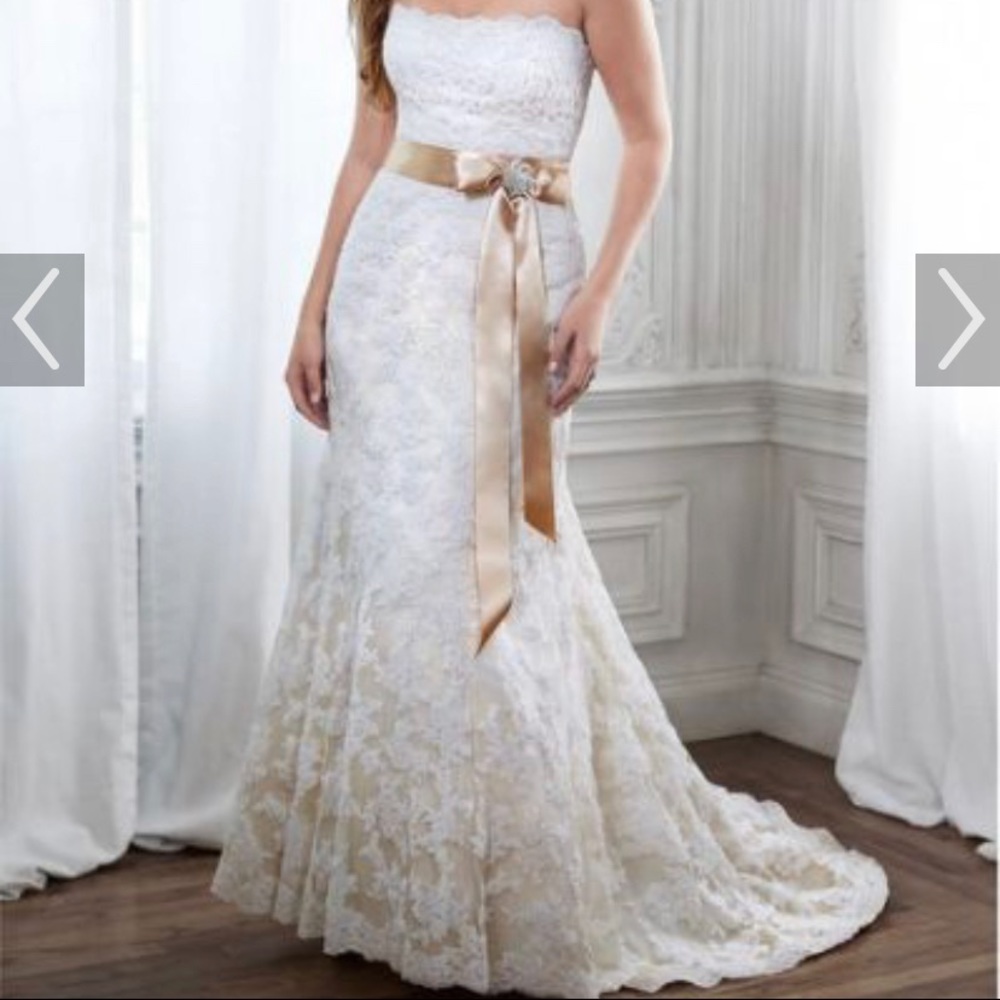 MAGGIE SOTTERO 'KARENA ROYALE'